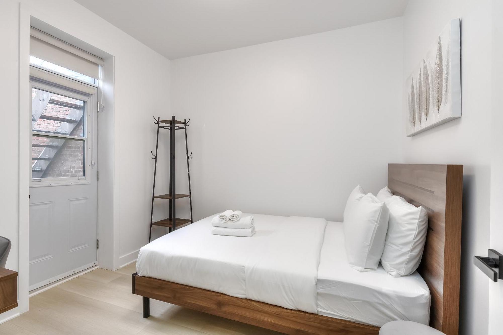 Free Indoor Parking Cozy & Spacious Condo In Heart Of Downtown Μόντρεαλ Εξωτερικό φωτογραφία