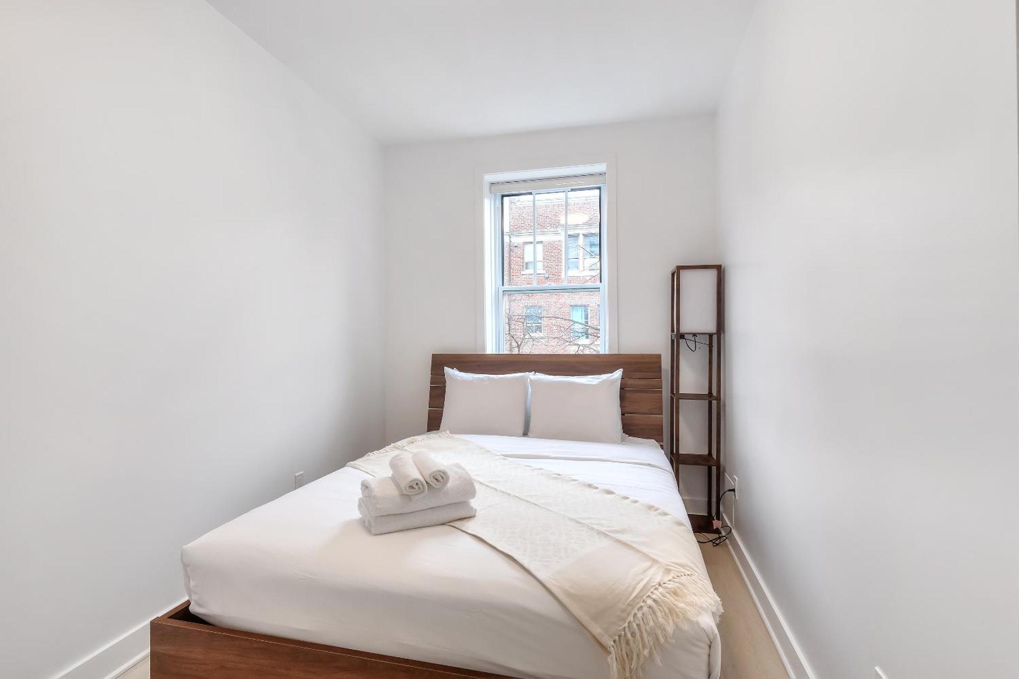 Free Indoor Parking Cozy & Spacious Condo In Heart Of Downtown Μόντρεαλ Εξωτερικό φωτογραφία